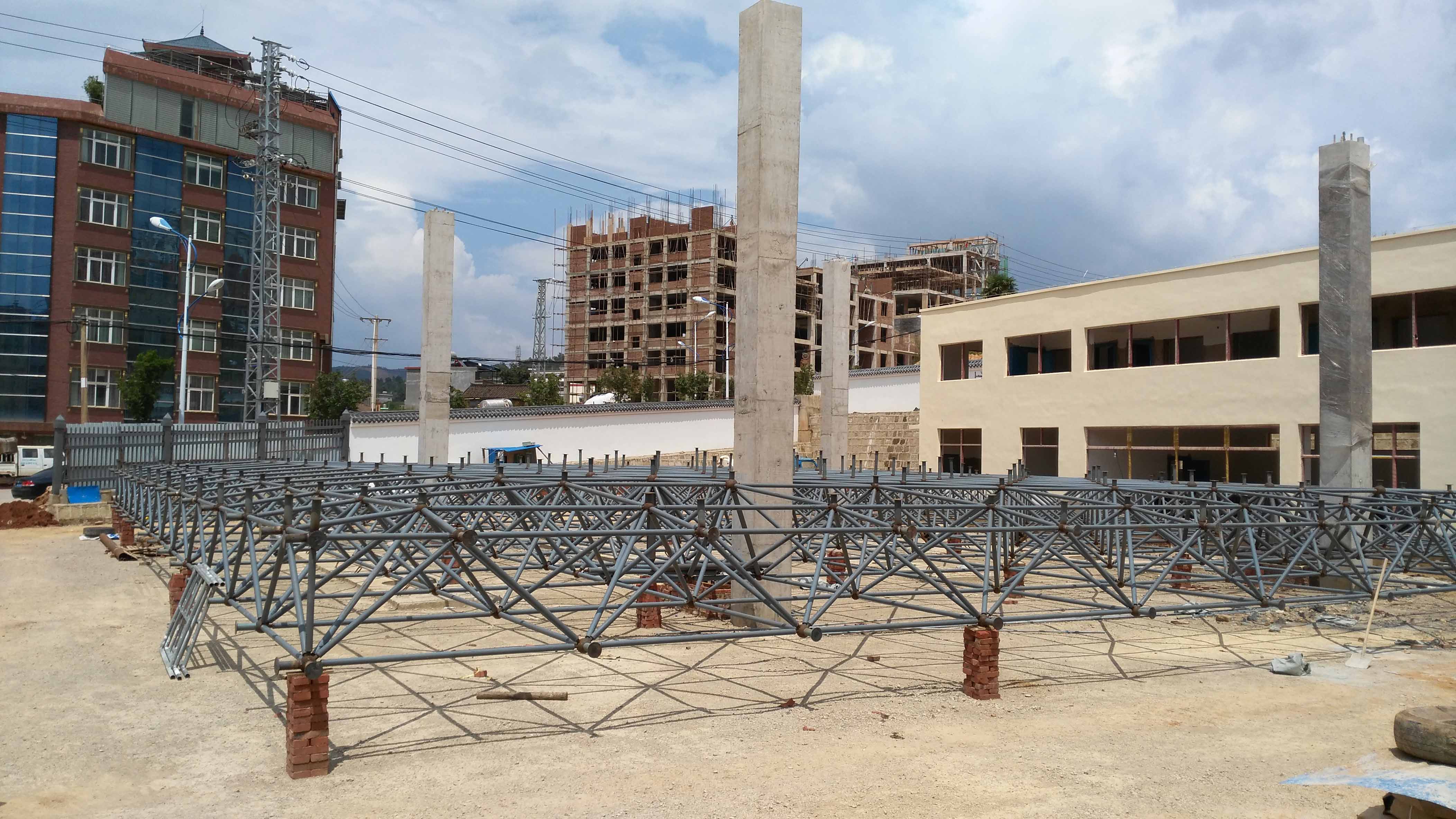 甘南小型加油站网架